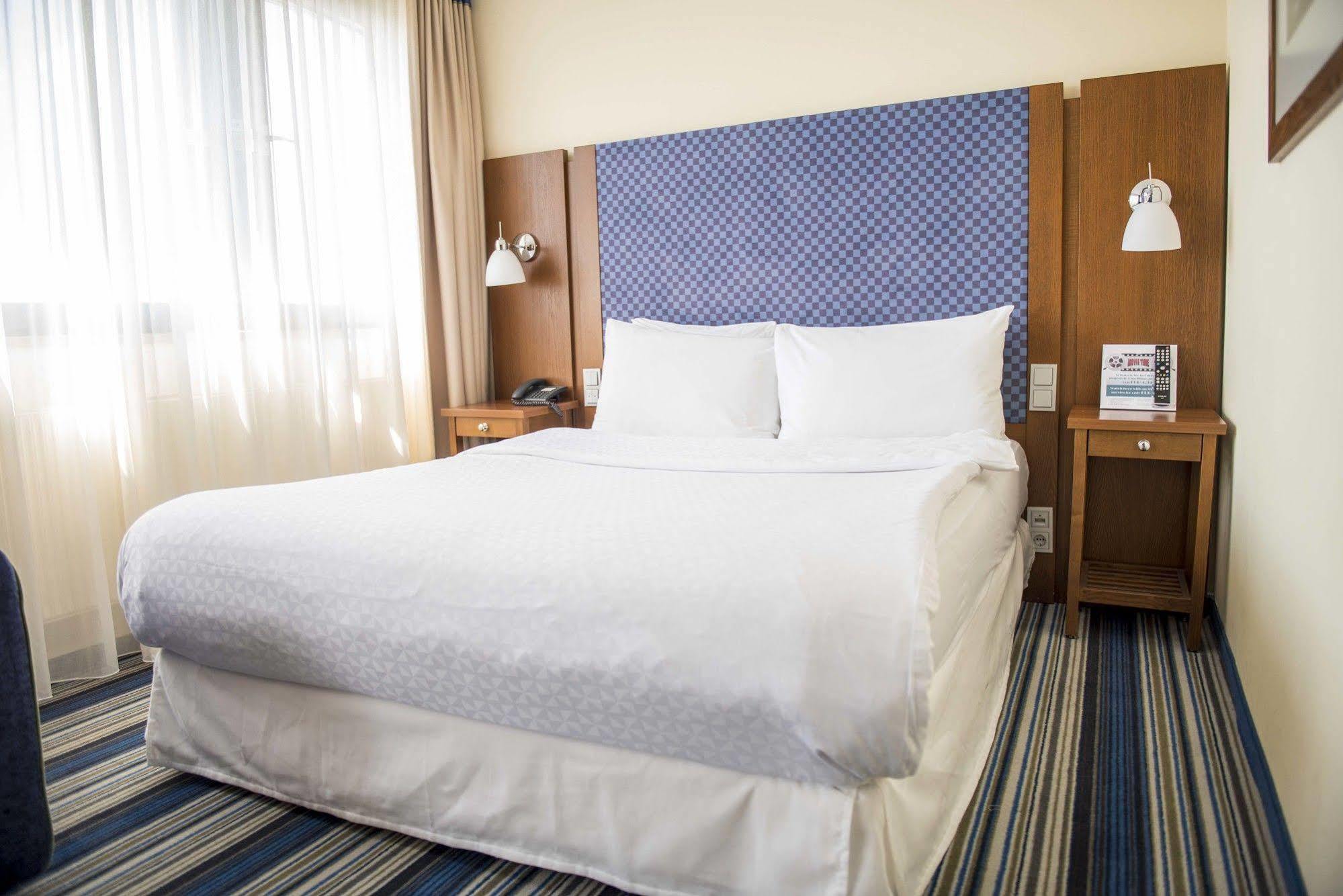 Arthotel Ana Im Olympiapark Мюнхен Экстерьер фото